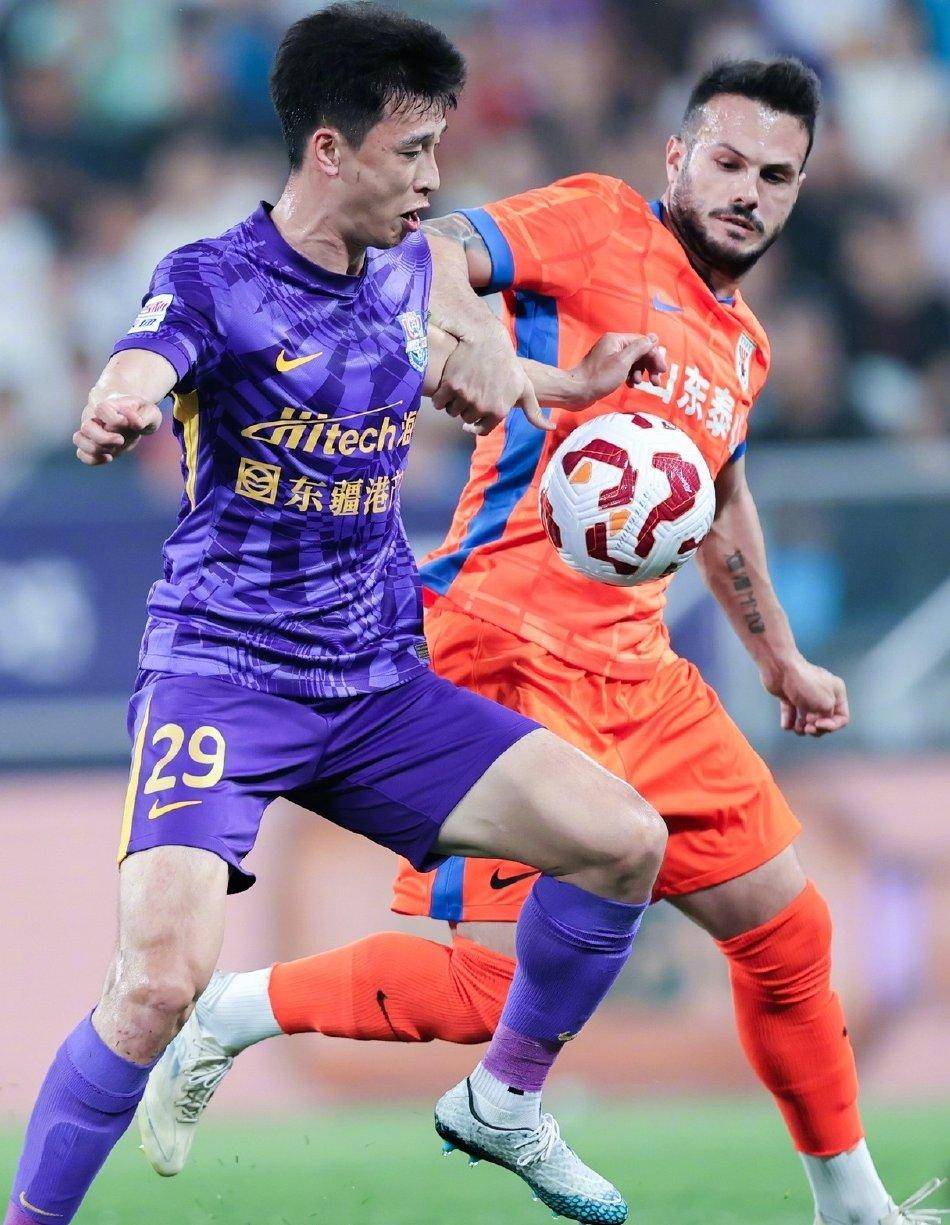 的足球俱乐 的足球俱乐